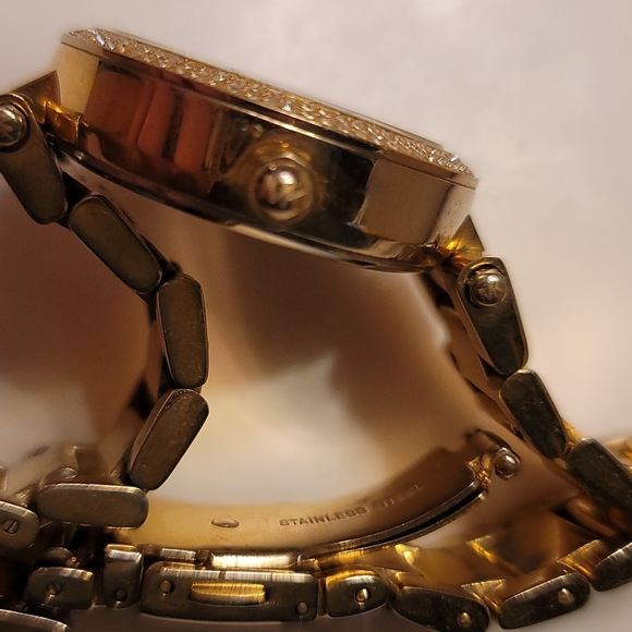 Women's MK watch - Picture 11 of 12